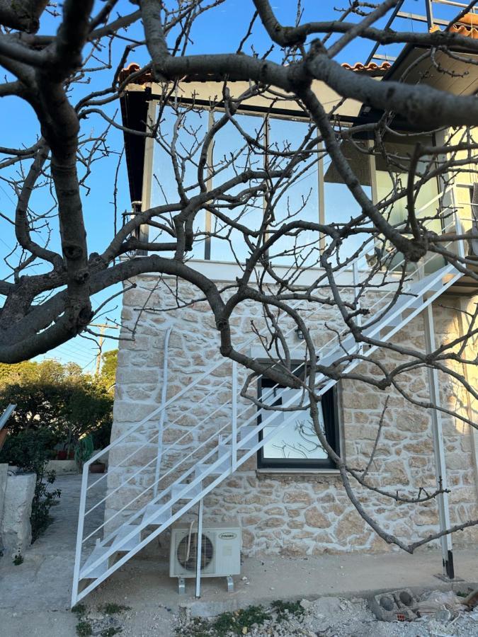 Solmar Aegina With Private Pool - Jacuzzi Khloi