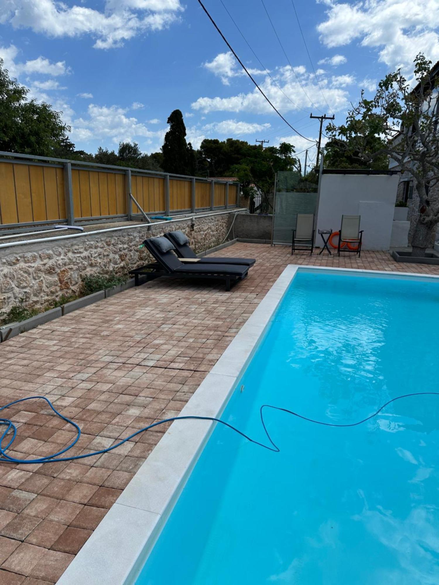 Solmar Aegina With Private Pool - Jacuzzi Apartment Khloi