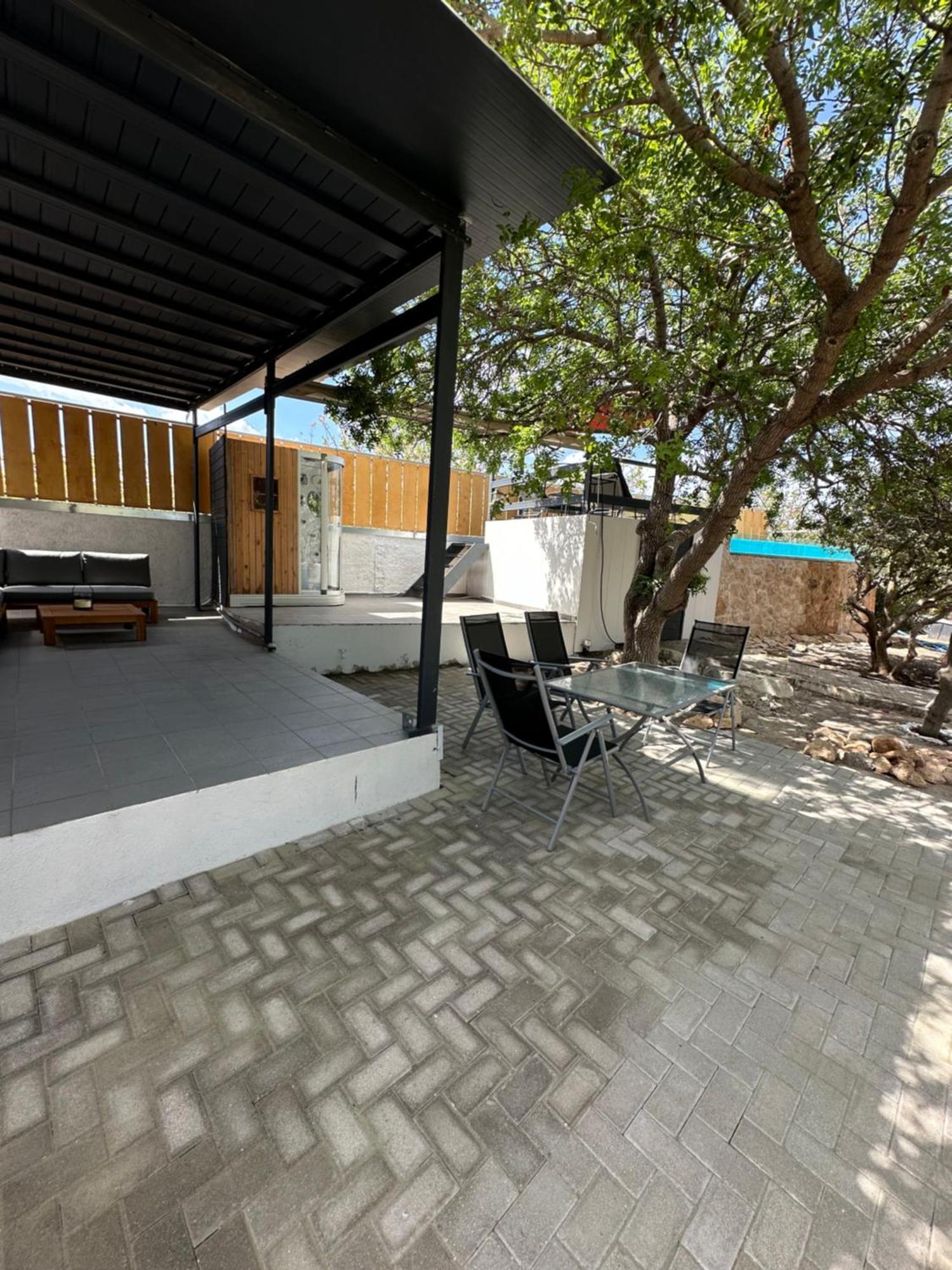 Solmar Aegina With Private Pool - Jacuzzi Apartment Khloi